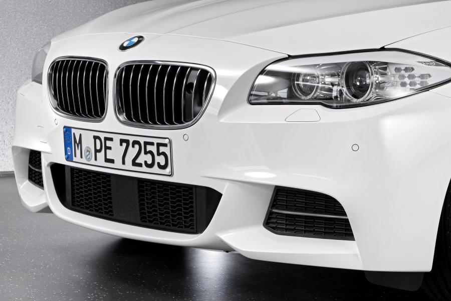  BMW M550d xDrive 2012 года  (фото 156 из 175)